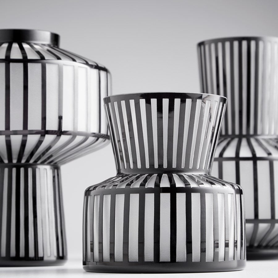Cyan 10876 Vases & Planters - Black