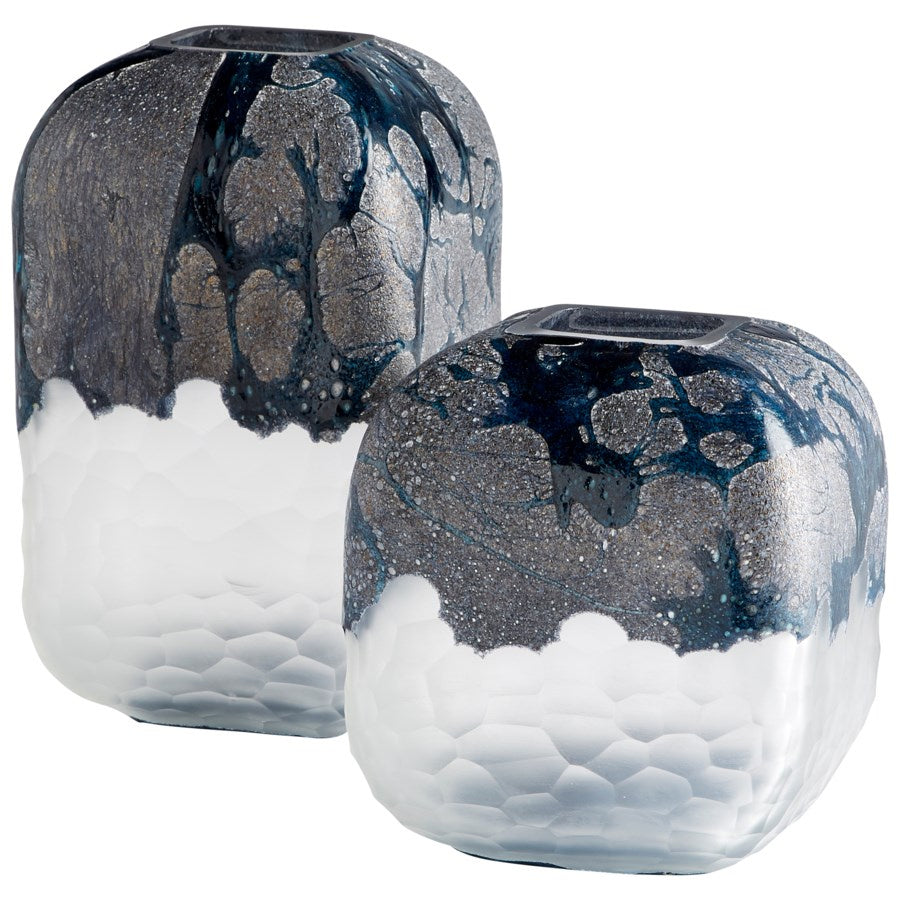 Cyan 10900 Vases & Planters - Blue And White