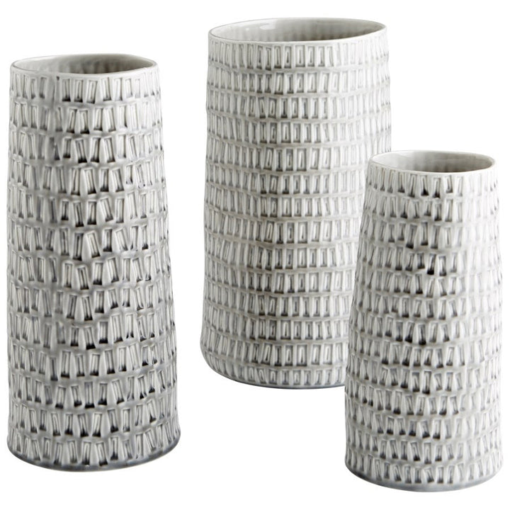Cyan 10914 Vases & Planters - Oyster Silver
