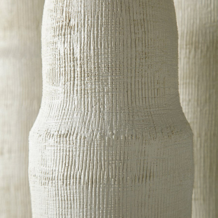 Cyan 10922 Vases & Planters - White