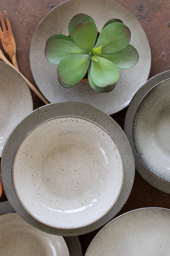 Kalalou Lighting CTE1001  Dinner Plates And Bowls Home Decor Bronze / Dark