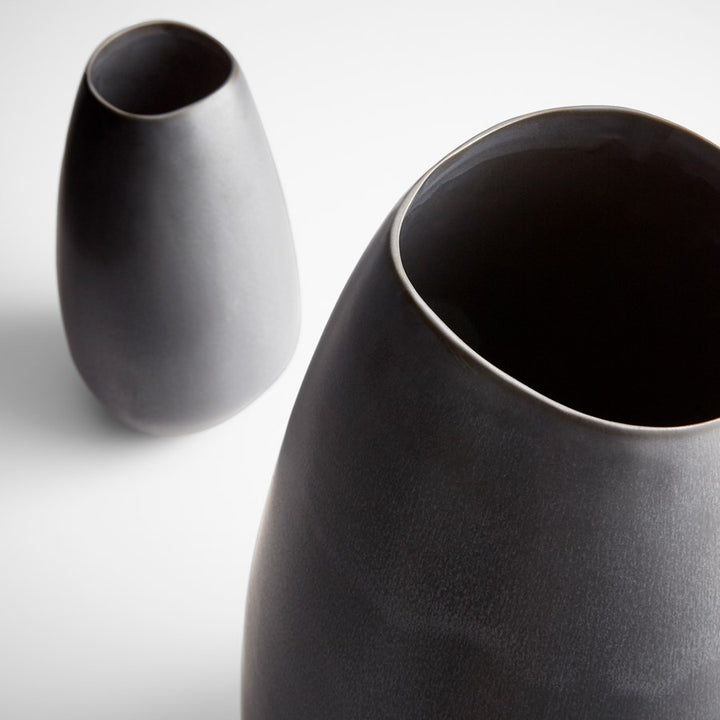Cyan 10528 Vases & Planters - Slate