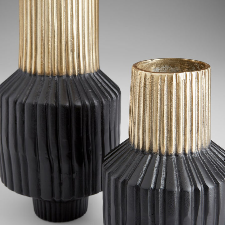 Cyan 10625 Vases & Planters - Matt Black And Gold