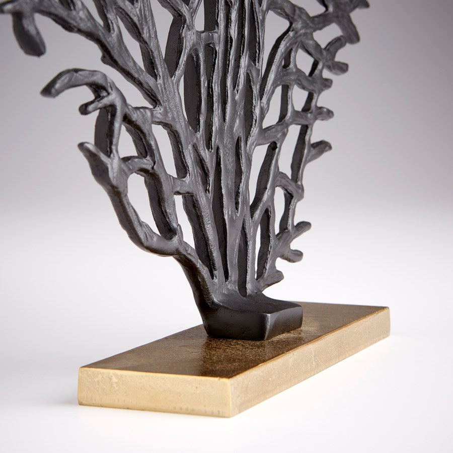 Cyan 10635 Sculptures (Various) - Matt Black And Gold