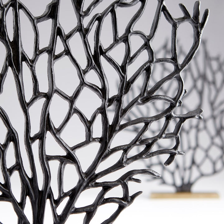 Cyan 10635 Sculptures (Various) - Matt Black And Gold