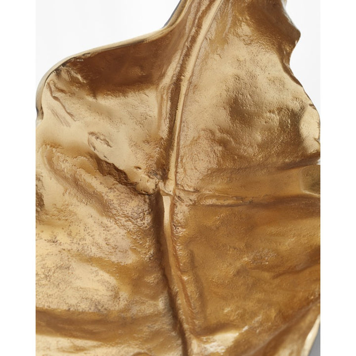 Cyan 10644 Sculptures (Various) - Black And Gold