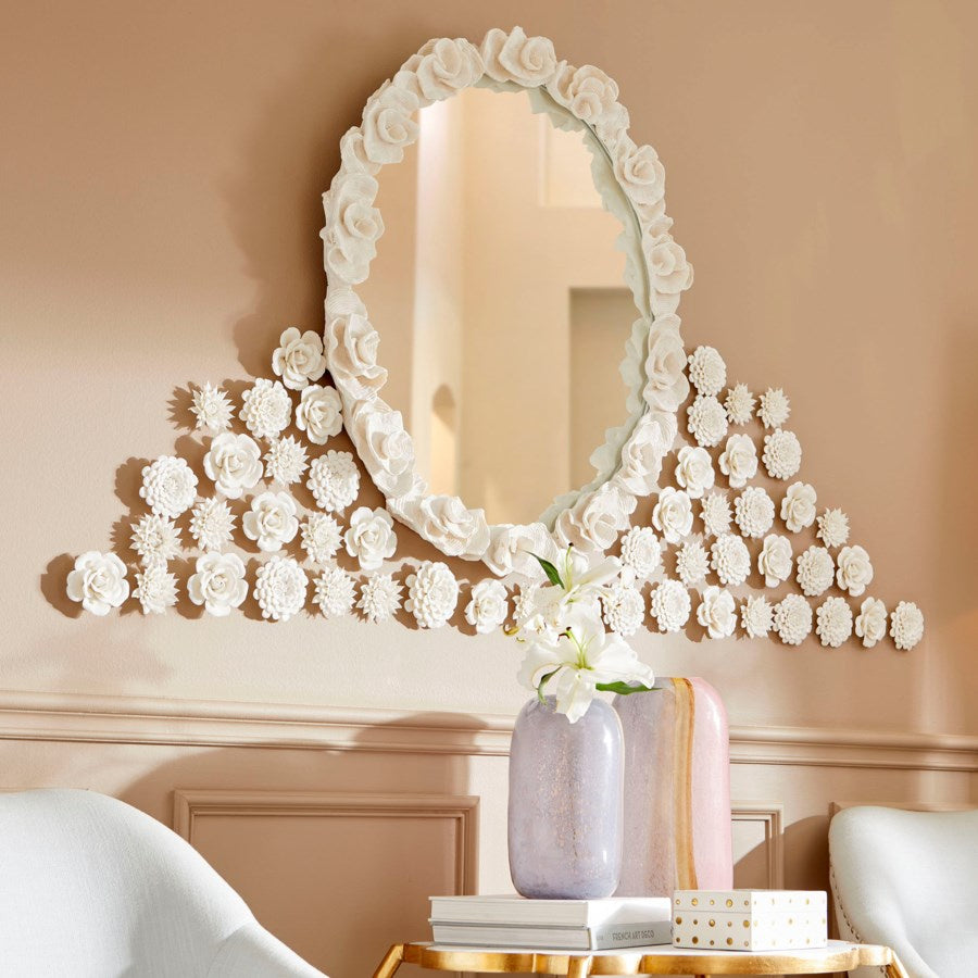 Cyan 10658 Containers & Trays - White And Brass