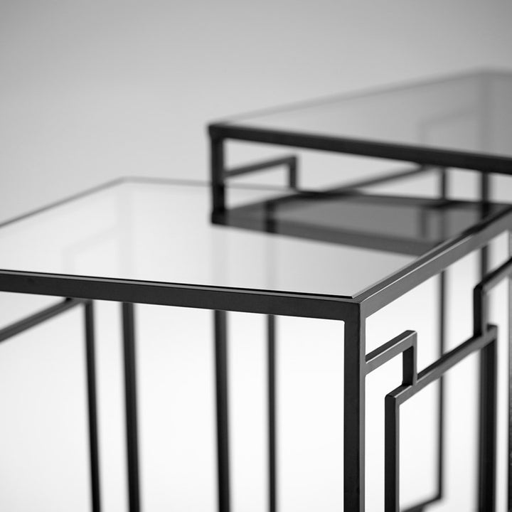 Cyan 11042 Tables - Noir