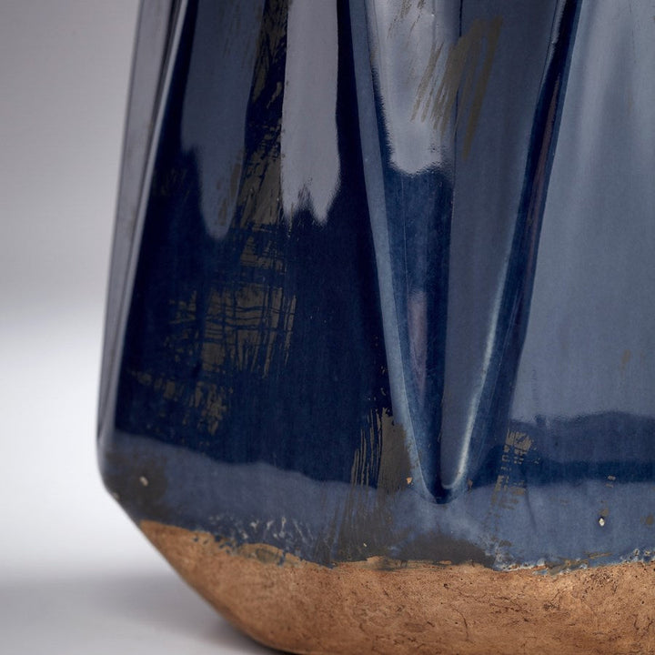 Cyan 11048 Vases & Planters - Blue