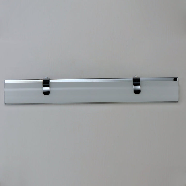 ET2 by Maxim Clutch E25135-92PC Bath Vanity Light 30 in. wide - Polished Chrome