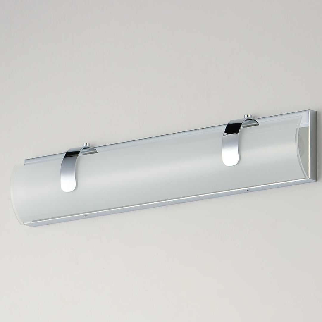 ET2 by Maxim Clutch E25133-92PC Bath Vanity Light 22 in. wide - Polished Chrome