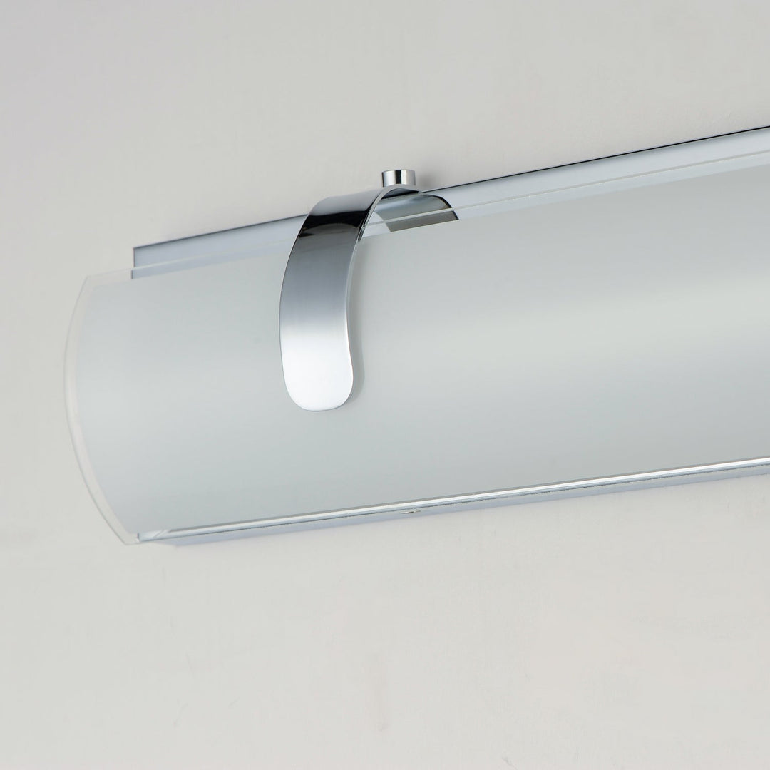 ET2 by Maxim Clutch E25133-92PC Bath Vanity Light 22 in. wide - Polished Chrome