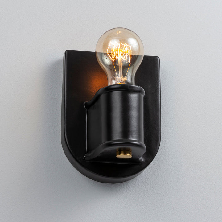 Justice Designs American Classics CER-7031-CRB-BRSS Wall Light - Carbon - Matte Black