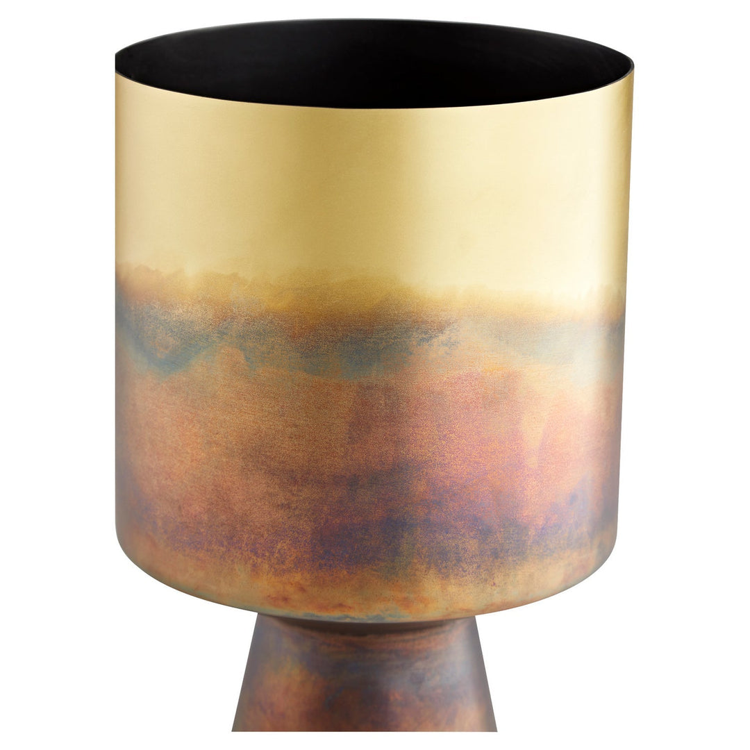 Cyan 11162 Vases & Planters - Gold