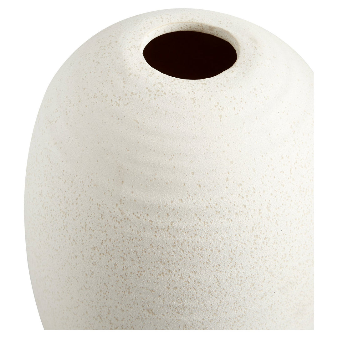 Cyan 11202 Vases & Planters - White