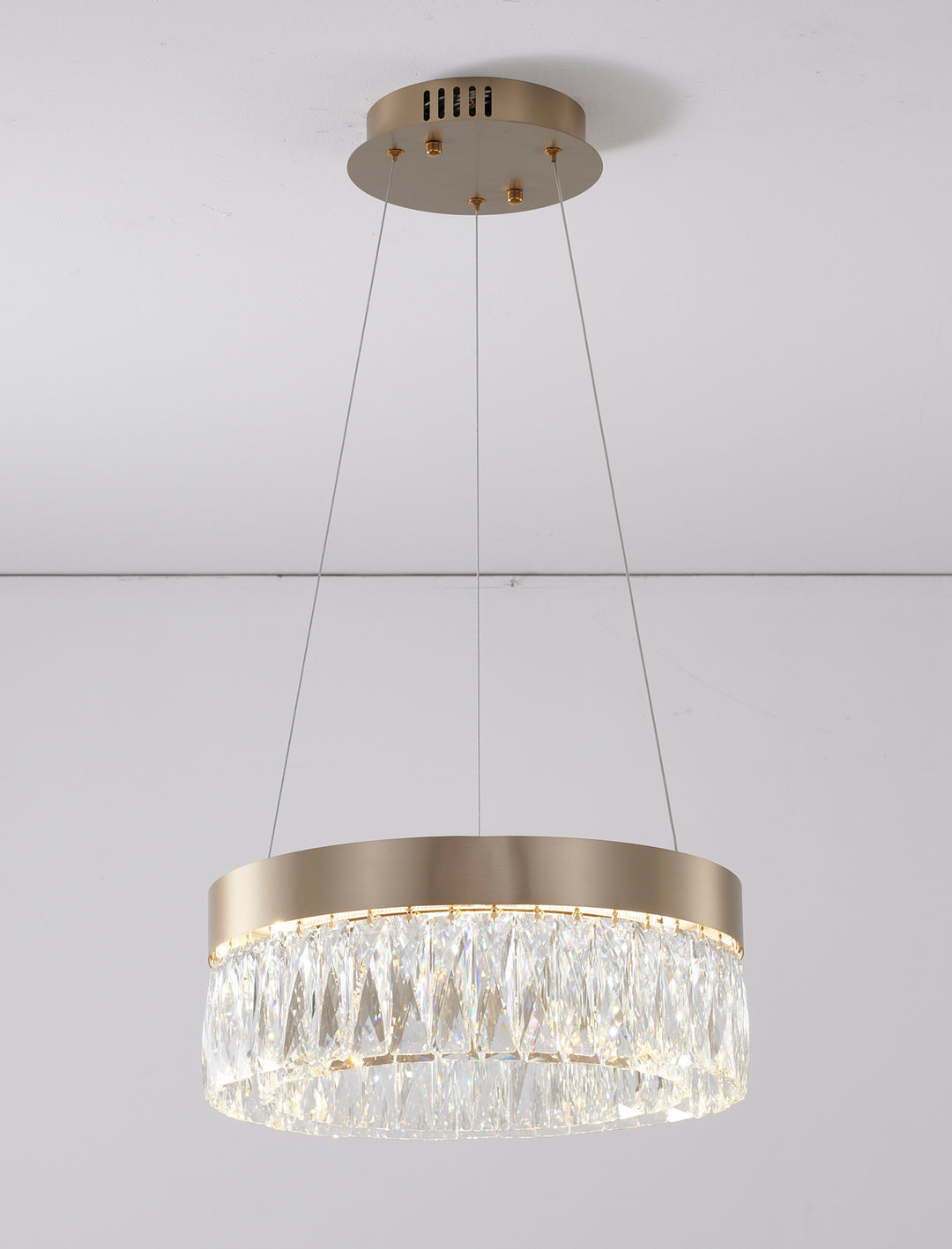 Bethel International FT95C16G/3K-1 Chandelier Light - Gold