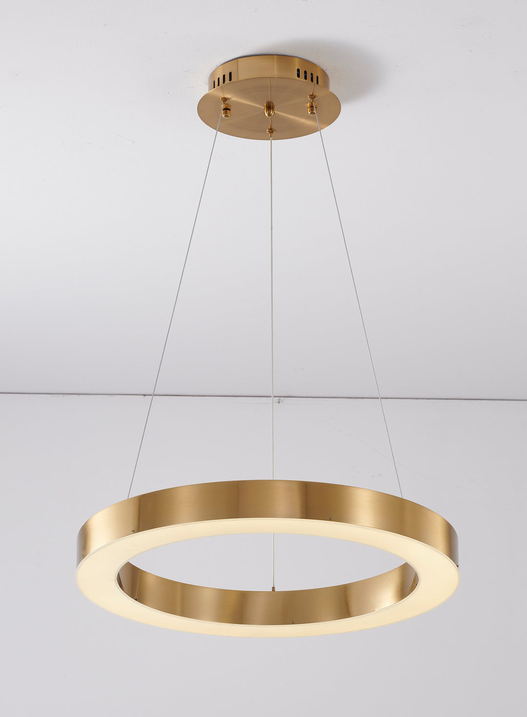 Bethel International GL305C19G-4000 Chandelier Light - Gold