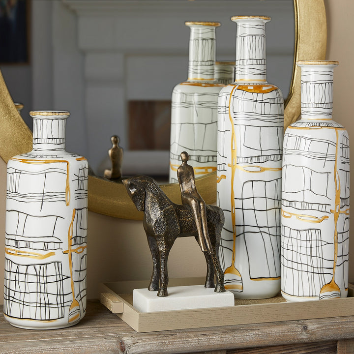 Cyan 11431 Vases & Planters - Black And White