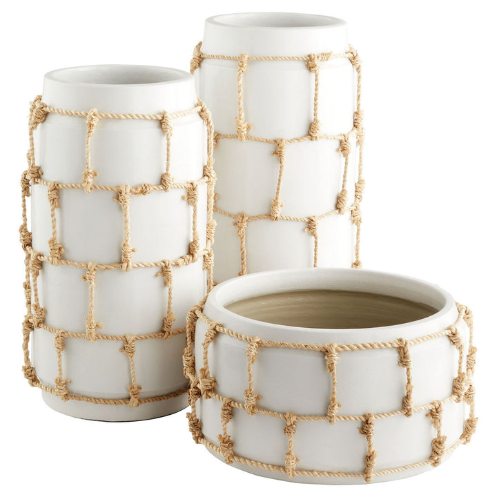 Cyan 11584 Bowls & Plates - White