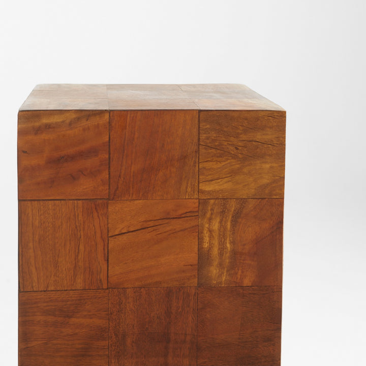 Cyan 11608 Tables - Oak