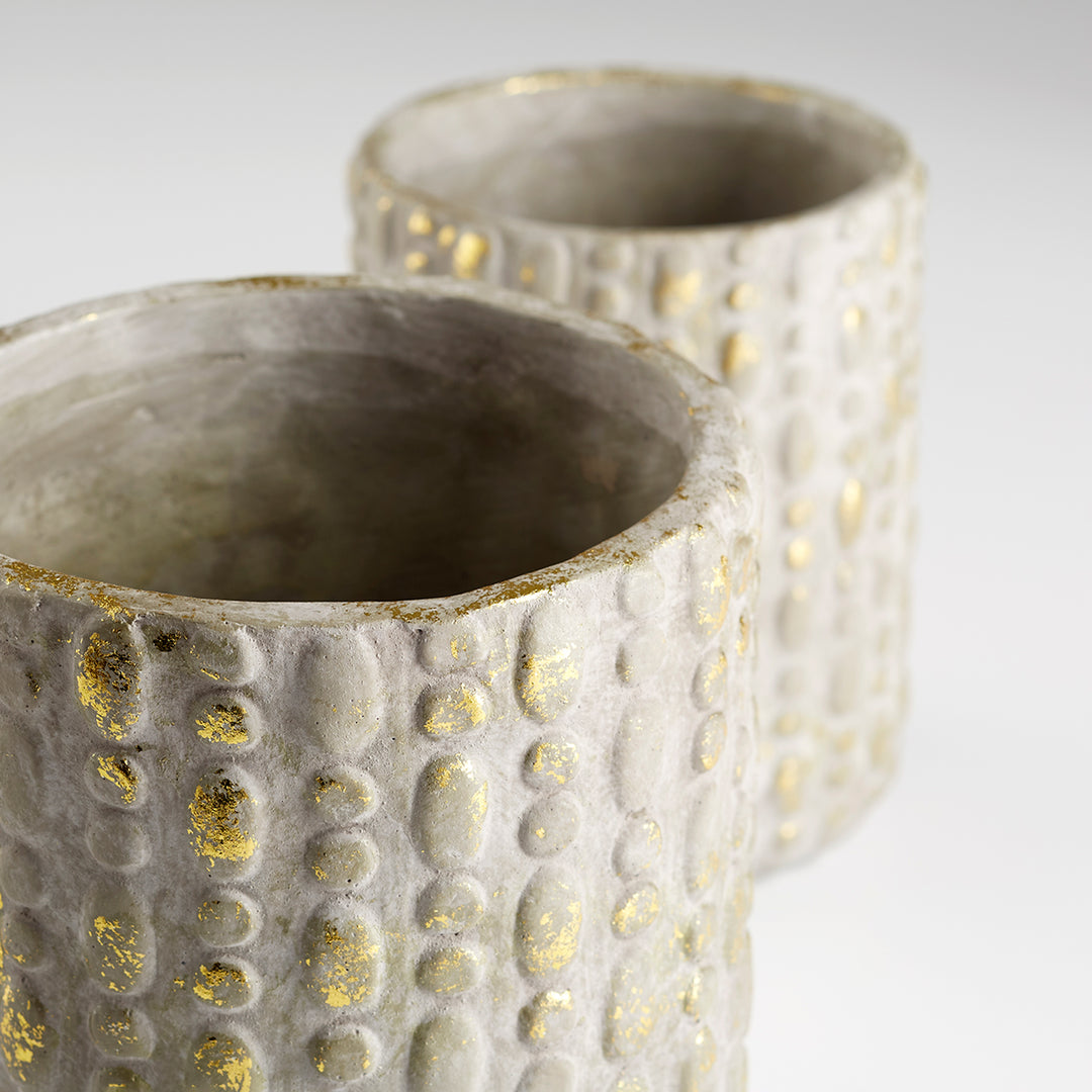 Cyan Design 11055 Planter Ash Gray